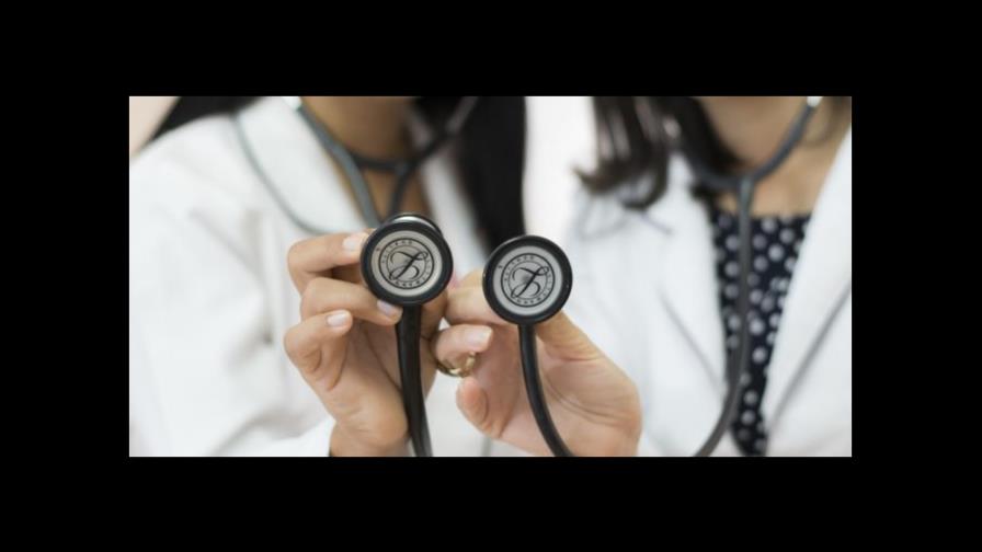 La médica, mejor que la médico