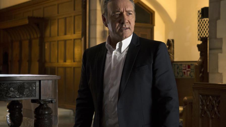 Trabajadores de “House of Cards” acusan a Kevin Spacey de abusos sexuales