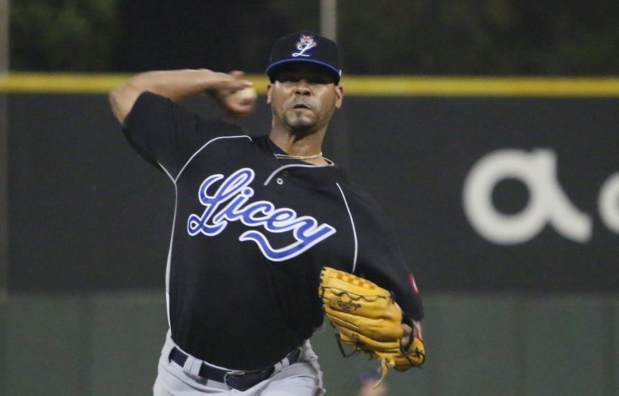 Los Tigres del Licey someten a la obediencia a las Estrellas Orientales