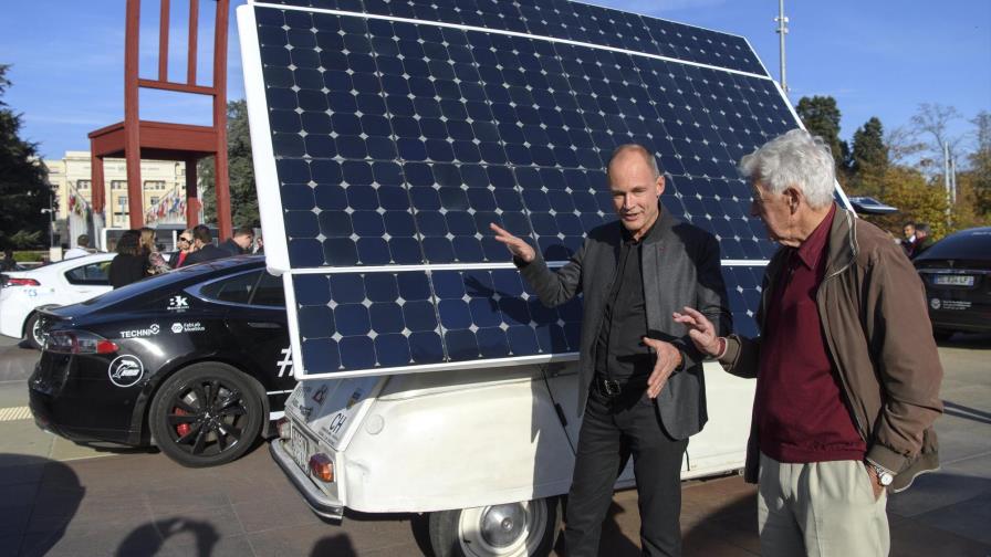 Rally de carros eléctricos recorre 4,200 kilómetros contra cambio climático