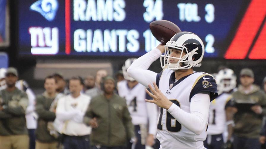 Goff lanza para 4 touchdowns; Rams humillan a Giants 