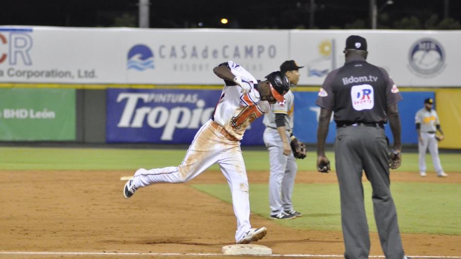 La racha de los Toros los lleva a empatar en el cuarto lugar con el Escogido