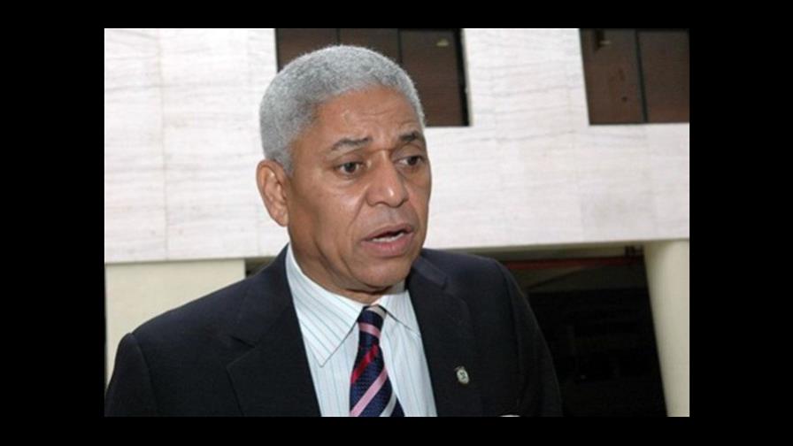 Alcalde Nelson Guillén reaviva reclamo para que saquen restos de Pedro Santana del Panteón Nacional Alcalde Nelson Guillén reaviva reclamo para que saquen restos de Pedro Santana del Panteón Nacional