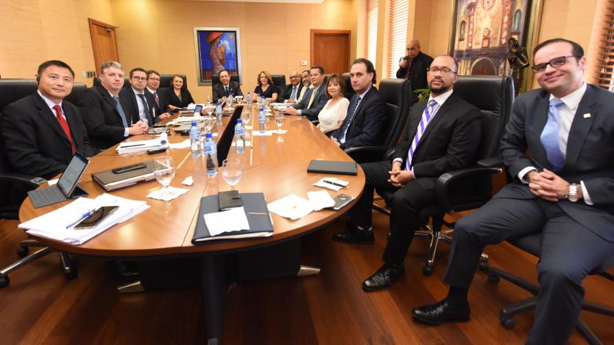 El Banco Central y el Fondo Monetario  realizan reunión de cierre misión