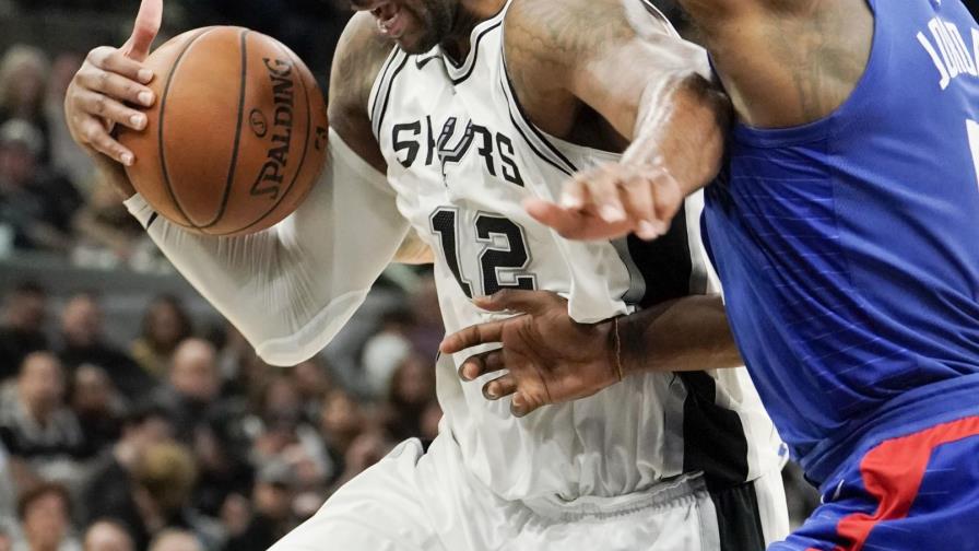LaMarcus Aldridge encabeza la ofensiva de Spurs ante Clippers 