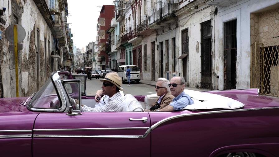 En vigor restricciones de Trump a los viajes y negocios con Cuba