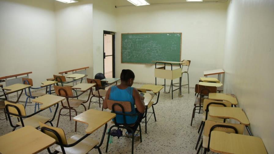 Rector de la UASD amenaza con recurso de amparo contra paros de profesores