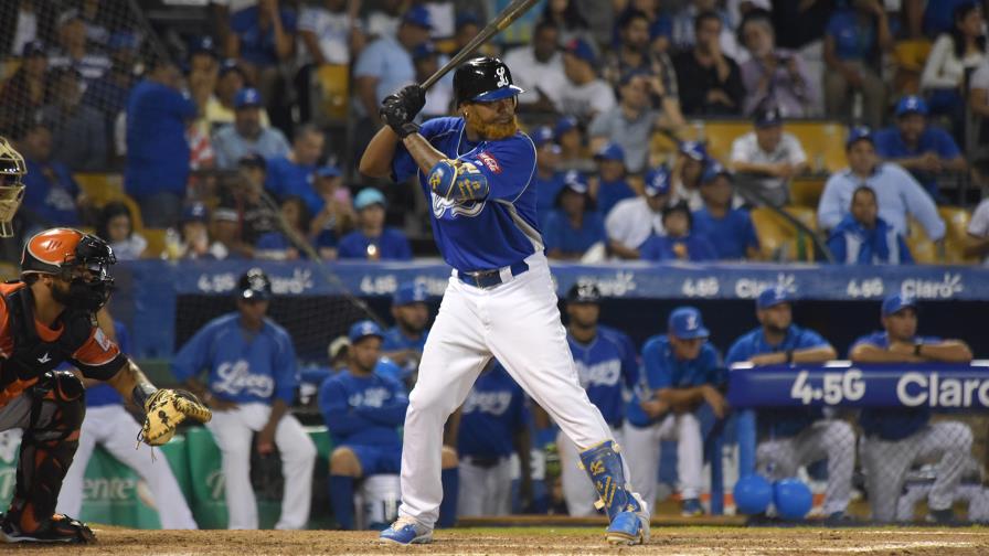 Navarro: 2013, .367; 2017, .386