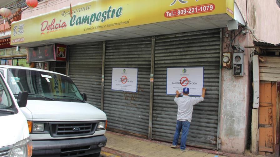 Pro Consumidor sigue cerrando negocios por hallazgo de plagas en alimentos ofertados al público