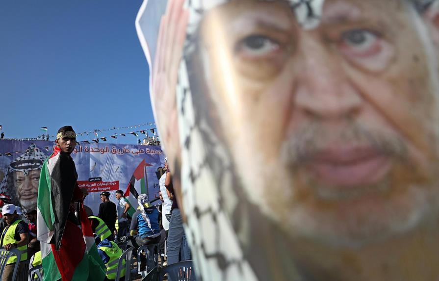 Yasar Arafat no tiene sucesor trece años después de su muerte 