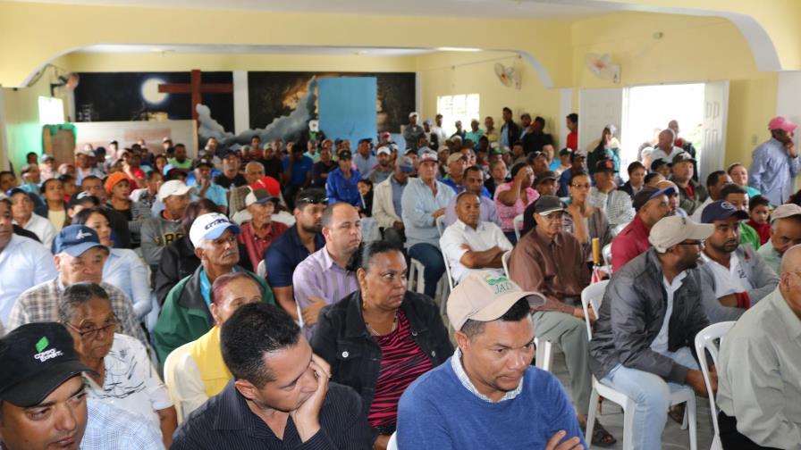 Agricultores piden ser reubicados tras desalojo de Valle Nuevo