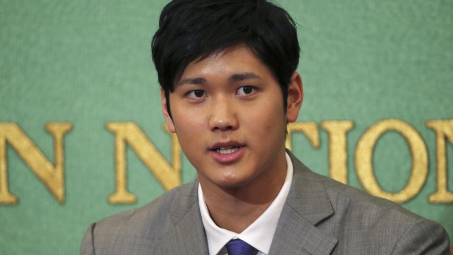 El lanzador y jardinero japonés Otani, anuncia que quiere irse a MLB 