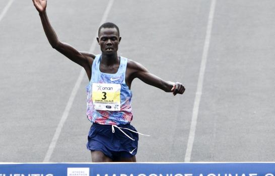 Kalalei triunfó en el maratón de Atenas dominado por kenianos 