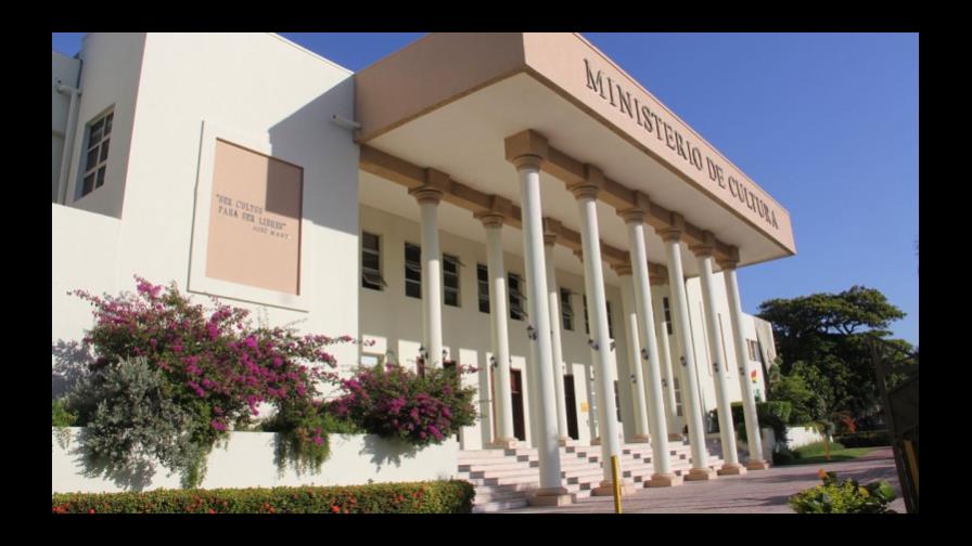 Ministerio de Cultura se desvincula de posposición de la XI Feria del Libro en Nueva York Ministerio de Cultura se desvincula de posposición de la XI Feria del Libro en Nueva York