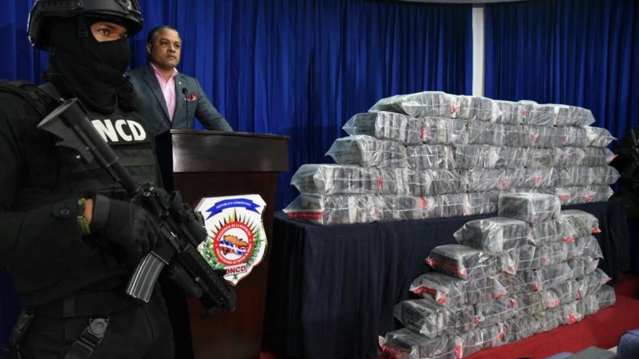 Decomisa 345 paquetes de drogas transportada en un camión en el Distrito Nacional Decomisa 345 paquetes de drogas transportada en un camión en el Distrito Nacional