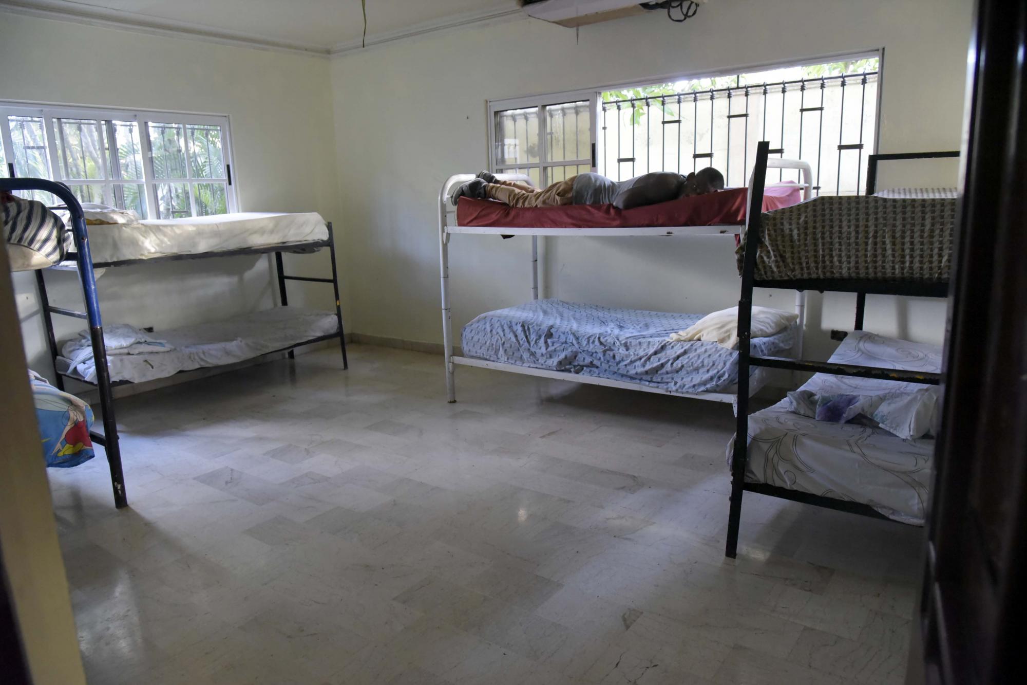 La dirección del centro afirma que no tiene dónde alojar los 40 niños y adolescentes que reciben asistencia para la rehabilitación de adicción a las drogas.