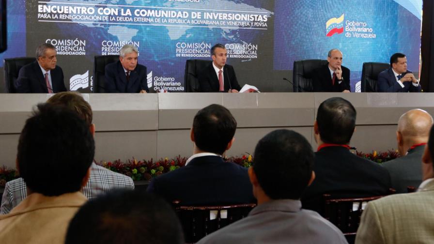 Venezuela asegura que “inició con éxito” refinanciación de su deuda externa
