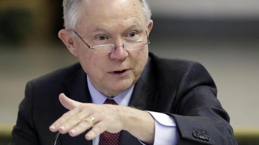 Fiscal general de EE.UU. declarará hoy ante Congreso sobre injerencia rusa Fiscal general de EE.UU. declarará hoy ante Congreso sobre injerencia rusa