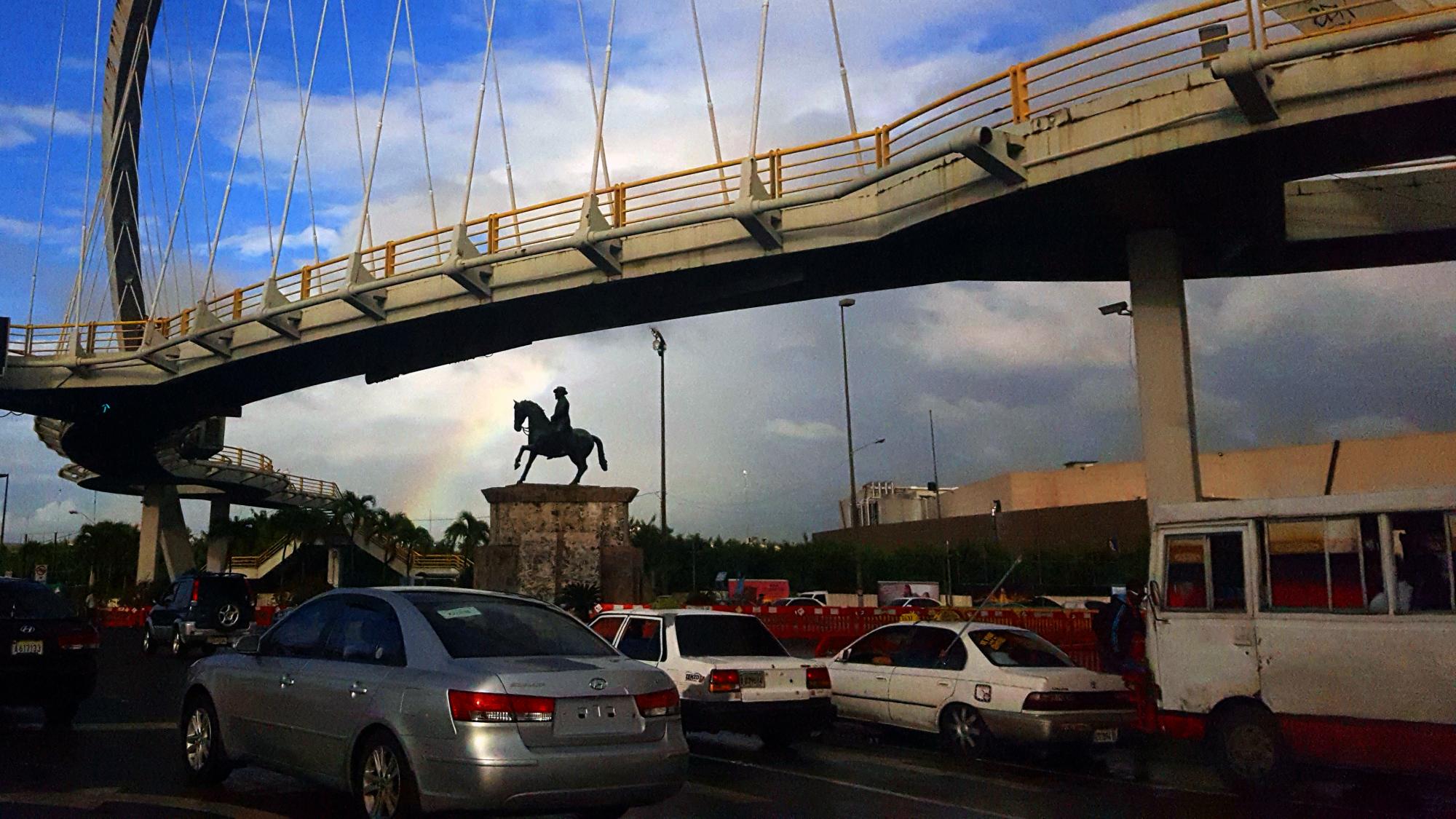 Kennedy con Gómez en Santo Domingo
