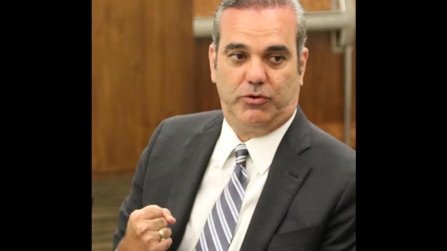 Abinader plantea que comisión bicameral retome trabajos para Ley de Partidos