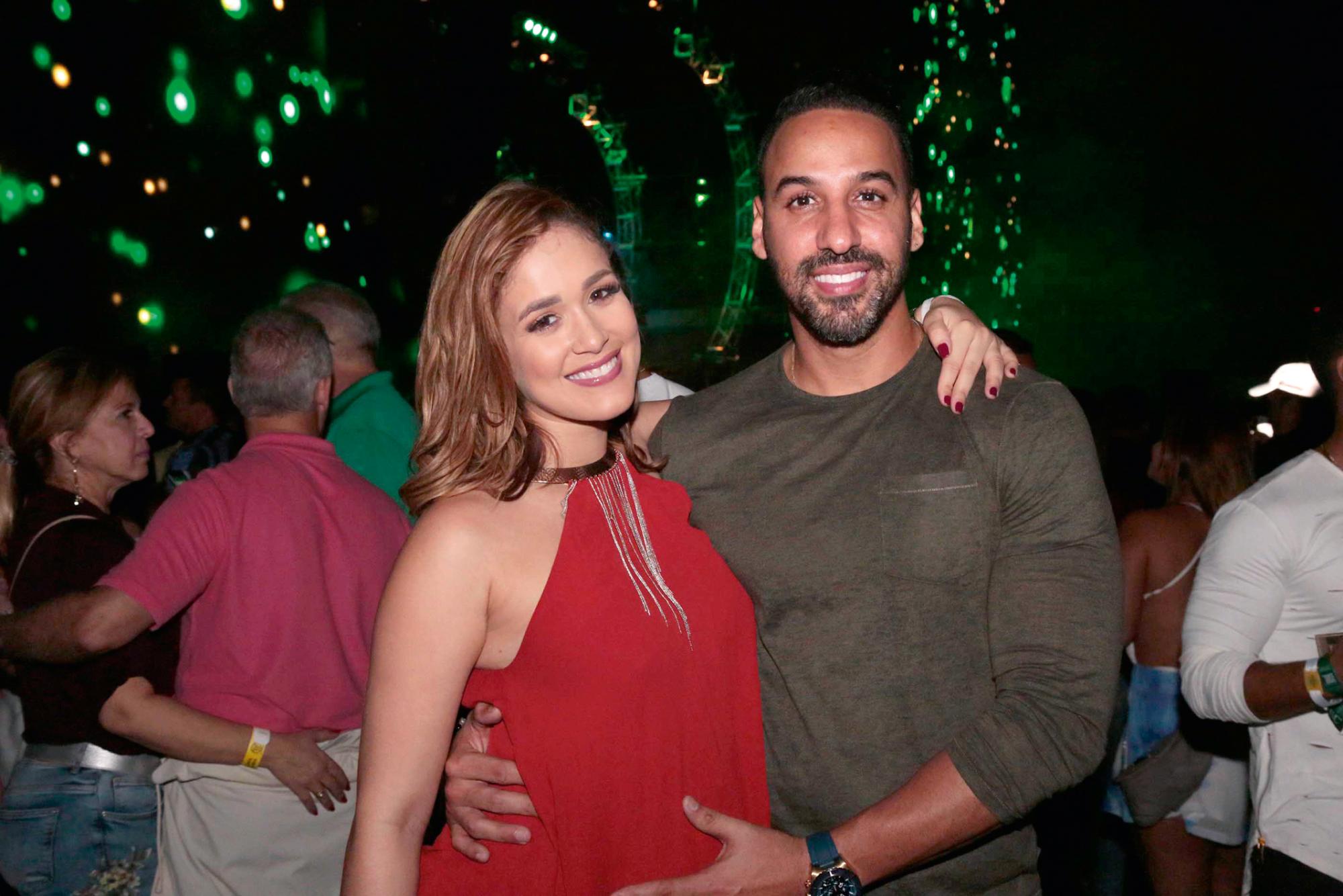 Liza Blanco y Jhoel López.