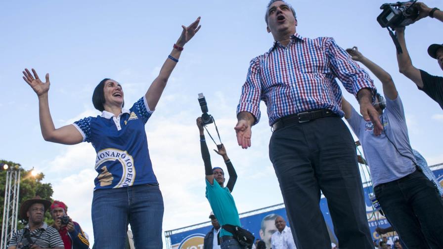 Luis Abinader pide dejar trabajar al Congreso