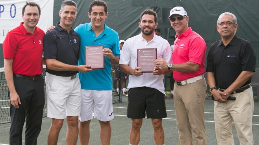Víctor Estrella y Nicolás Almagro celebraron juego de exhibición en Casa de Campo