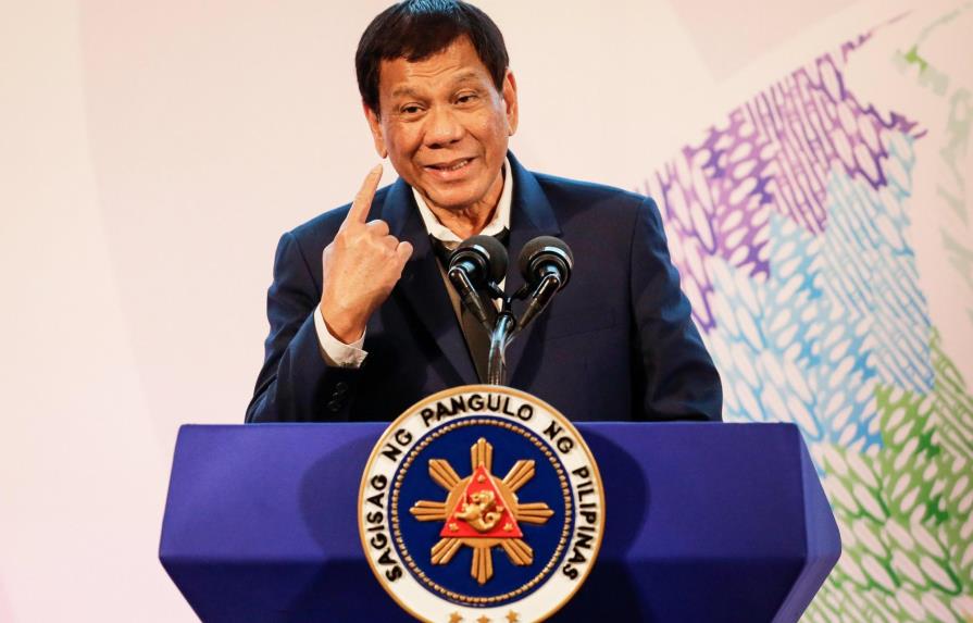 Duterte se opone a que líderes extranjeros cuestionen su “guerra antidrogas”