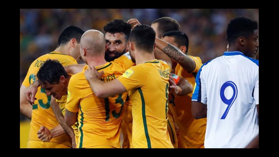 Australia apea a Honduras del Mundial tras imponerse 3-1 
