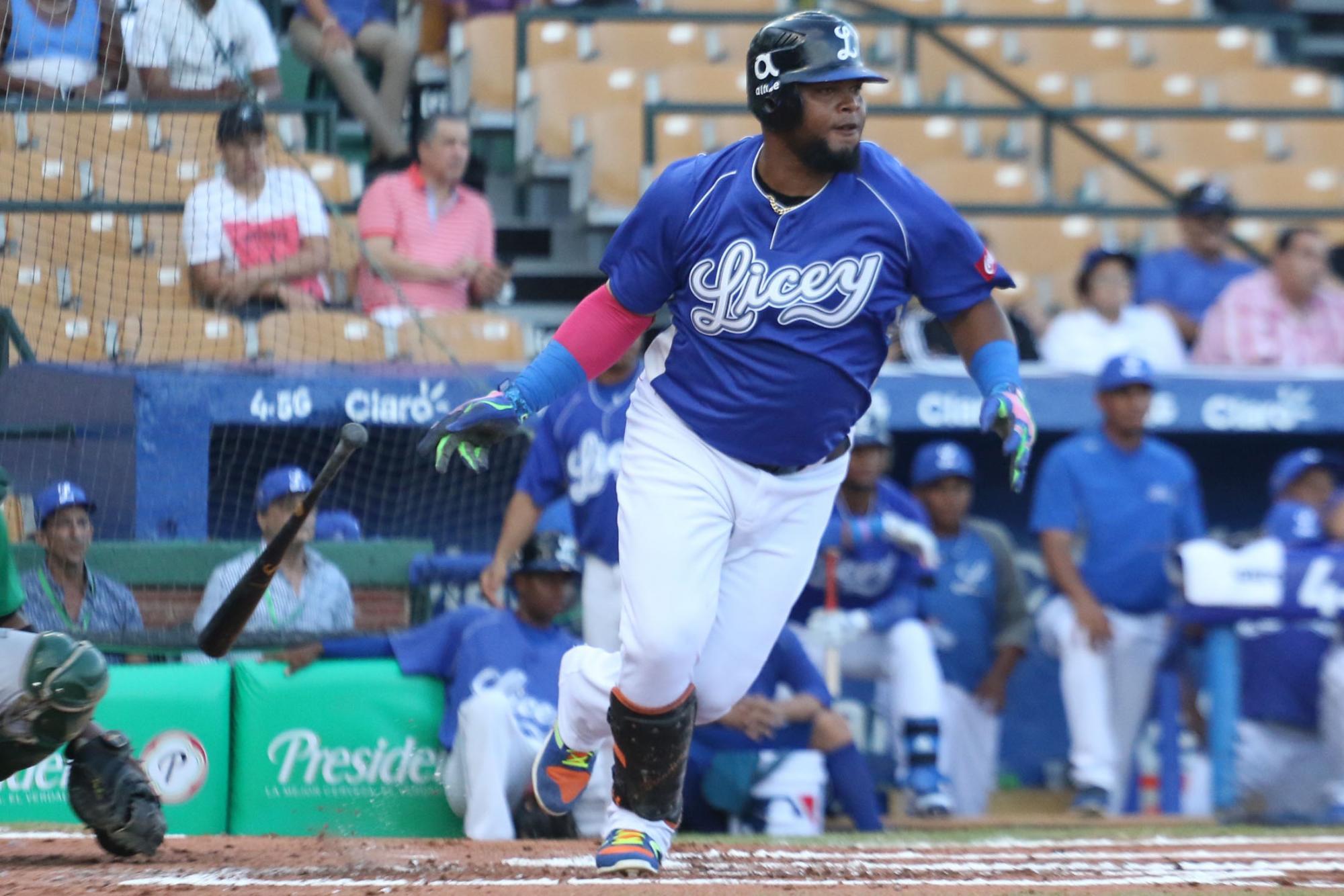 El Licey en un gran repunte están en la cuarta posición del torneo, empatados con los Leones del Escogido