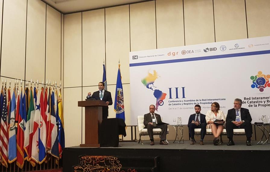Gobierno dominicano presenta avances de titulación en Uruguay 