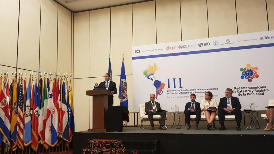 Gobierno dominicano presenta avances de titulación en Uruguay 