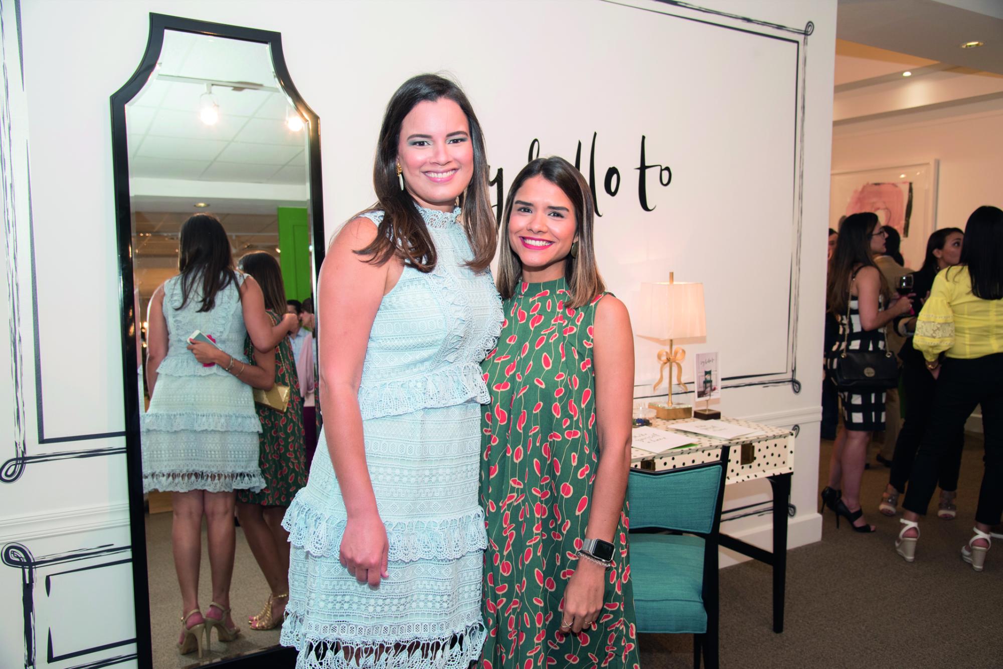 Maura Medina y Laura Bisonó.