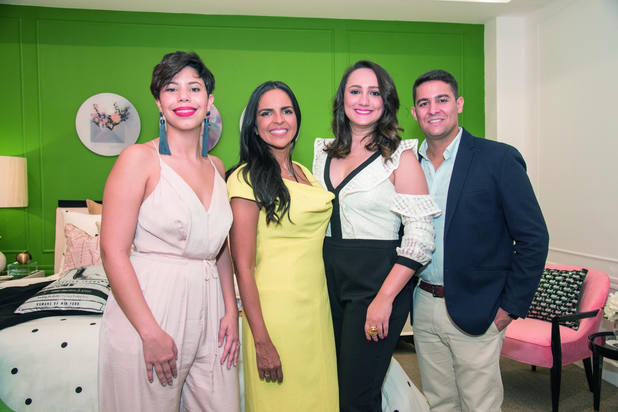 Patricia Peña, Janis Santaella, María Gabriela Mendoza y José Ramón de la Cruz.