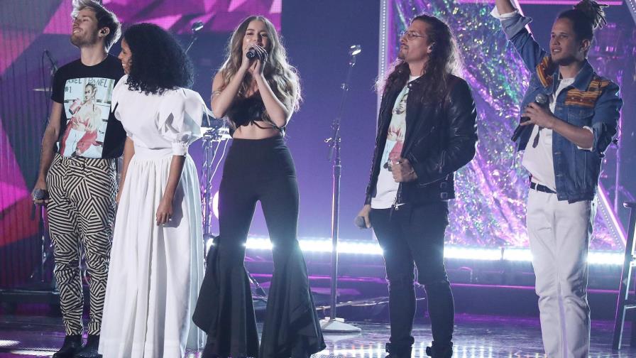 Vicente García debuta con éxito en Latin Grammy