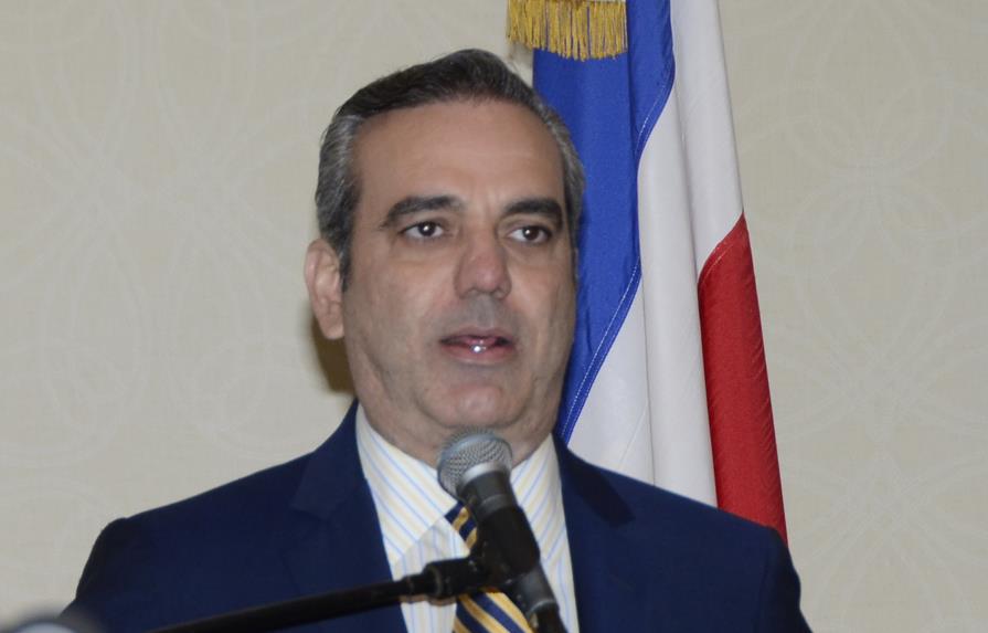Luis Abinader pide agilizar aprobación de Ley de Partidos y Régimen Electoral