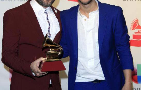 Despacito arrasa en los Latin Grammy, Puerto Rico es protagonista
Lista completa de ganadores de los Latin Grammy