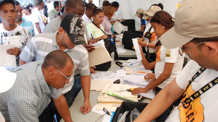 Junta Central Electoral propone adelantar una hora el cierre de las votaciones 