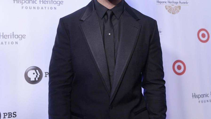 Luis Fonsi lanza “Échame la culpa” tras cerrar el ciclo de “Despacito” 