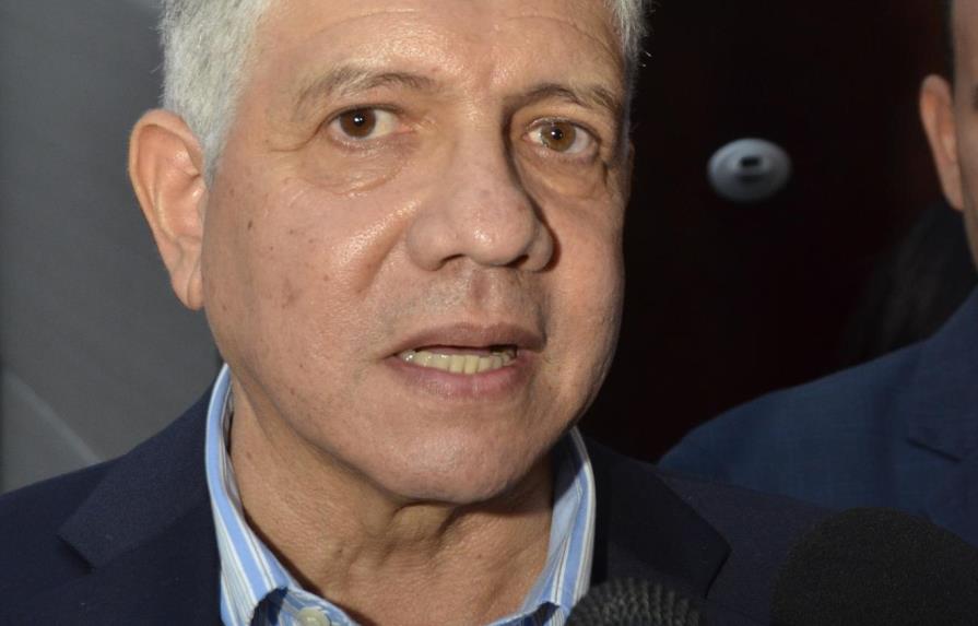 Eduardo Estrella critica segunda partida más alta del Presupuesto sea para pagar deudas