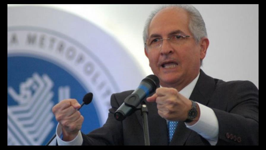 La fuga de Ledezma sacude a una Venezuela pendiente del diálogo