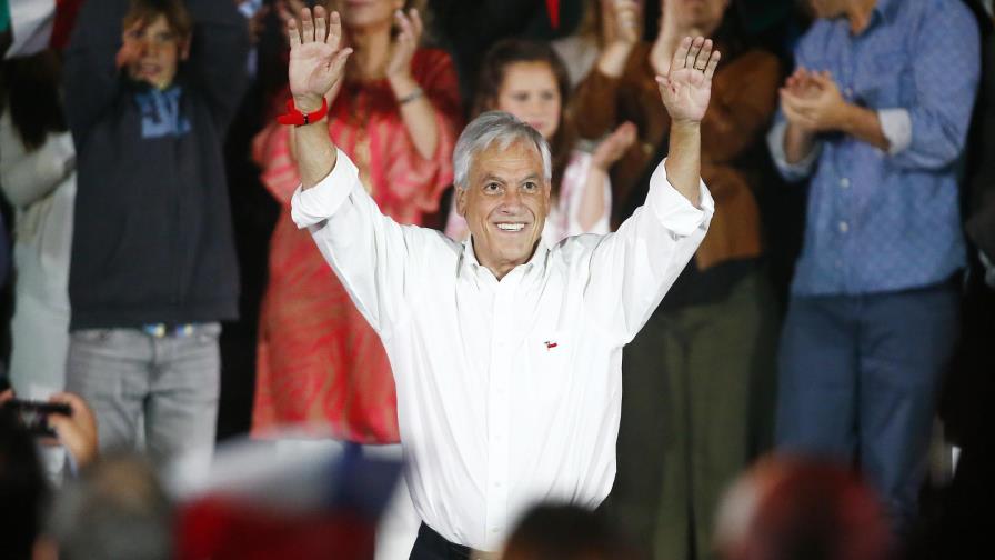 Chile se apresta a dar un giro a la derecha con Piñera como favorito