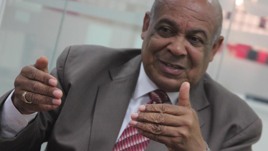 Duvergé asegura reunión CEN del PRD será para otorgarles poderes dictatoriales a Miguel Vargas Duvergé asegura reunión CEN del PRD será para otorgarles poderes dictatoriales a Miguel Vargas