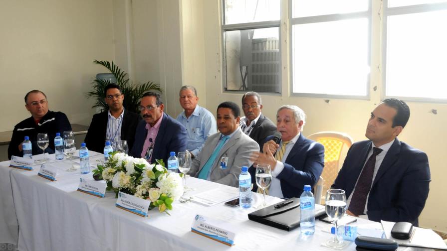 MICM llama a distribuidores de combustibles a renovar permisos MICM llama a distribuidores de combustibles a renovar permisos