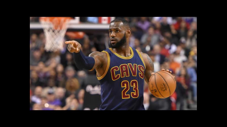 LeBron James defiende a Kaepernick tras la polémica por el himno de Estados Unidos 