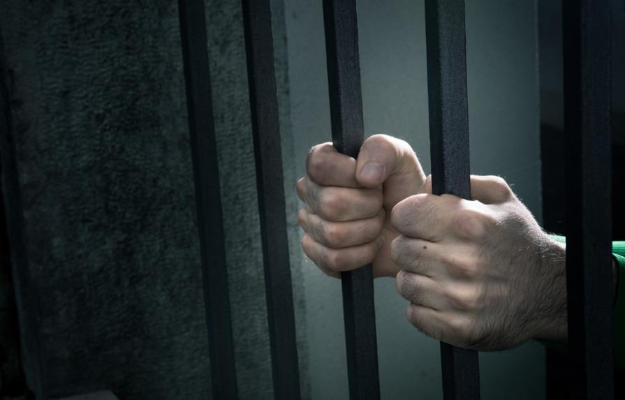 Imponen prisión preventiva contra cuatro acusados de atracar policías y militares 