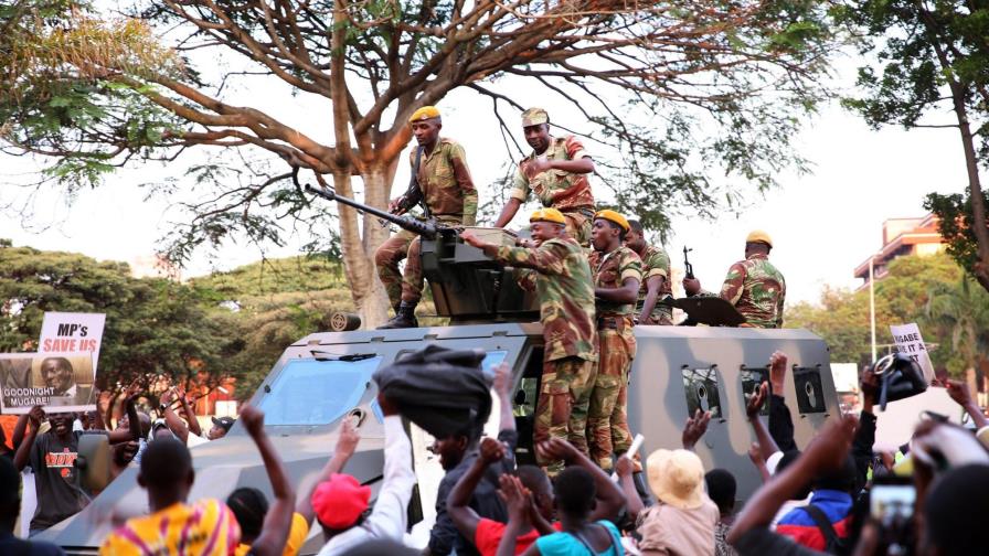 Zimbabue celebra la caída definitiva de su “eterno” presidente Mugabe