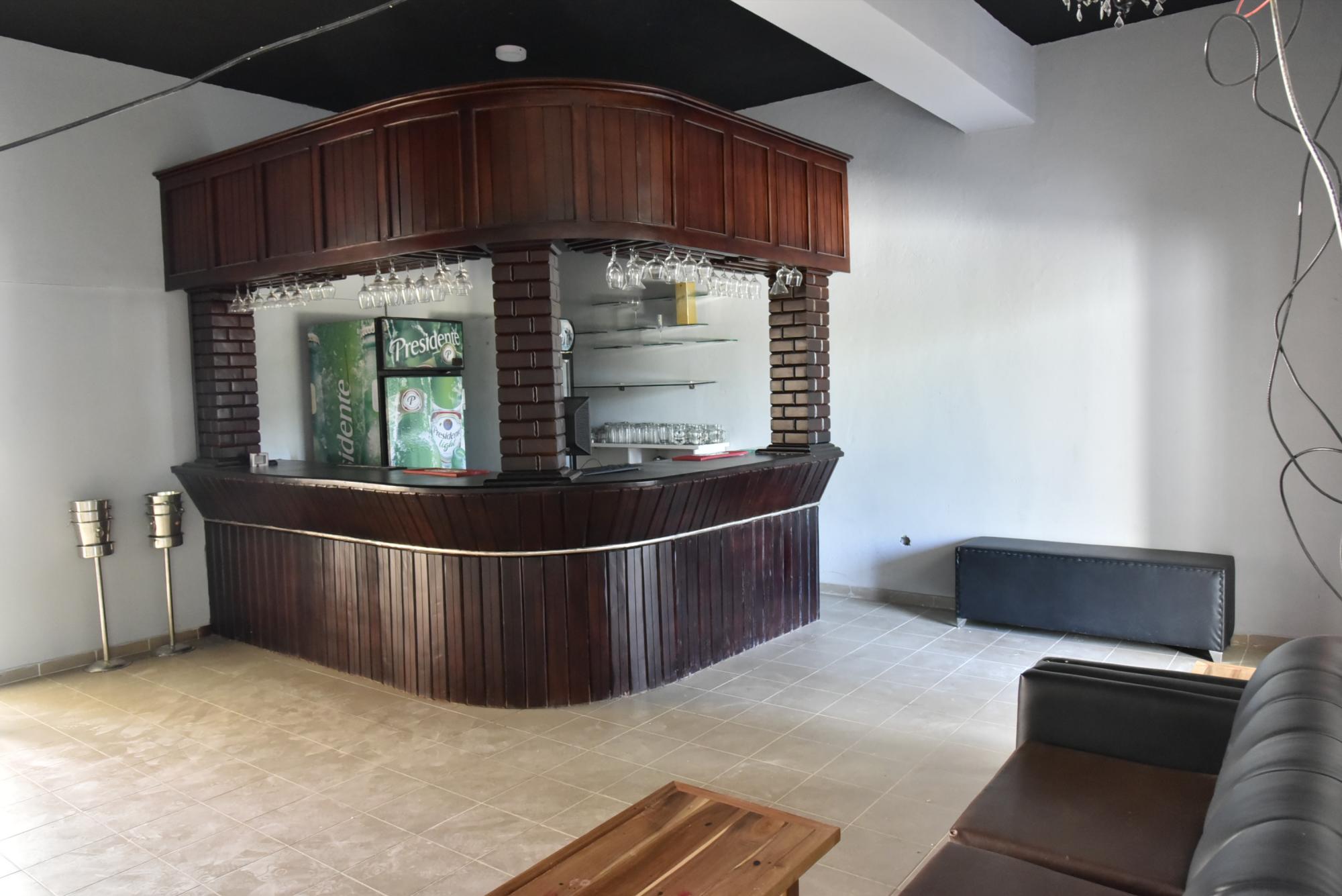 Parte del área del salón de eventos del hotel.