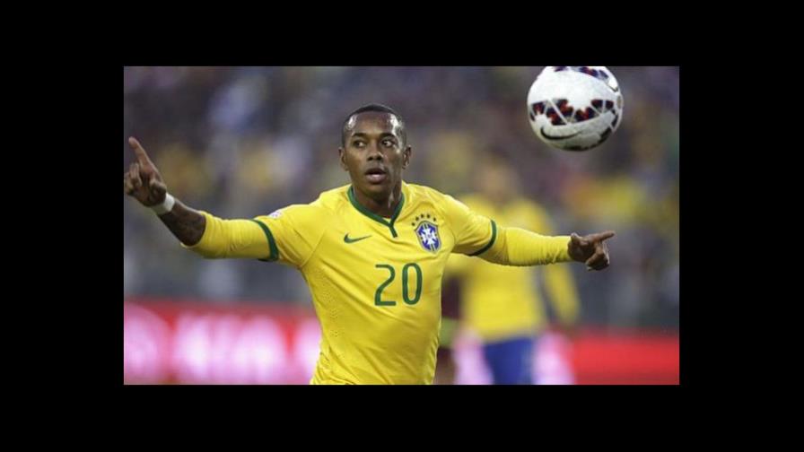 Robinho fue condenado a nueve años de prisión por violación 