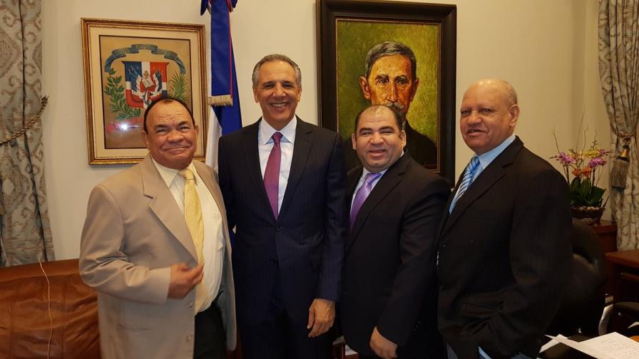 Viernes negro y anuncio doble sueldo llena de optimismo a comerciantes